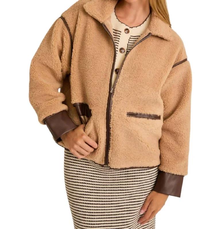 Elegant Women's Evening Garments Faux Leather Binding Sherpa Jacket In Tan