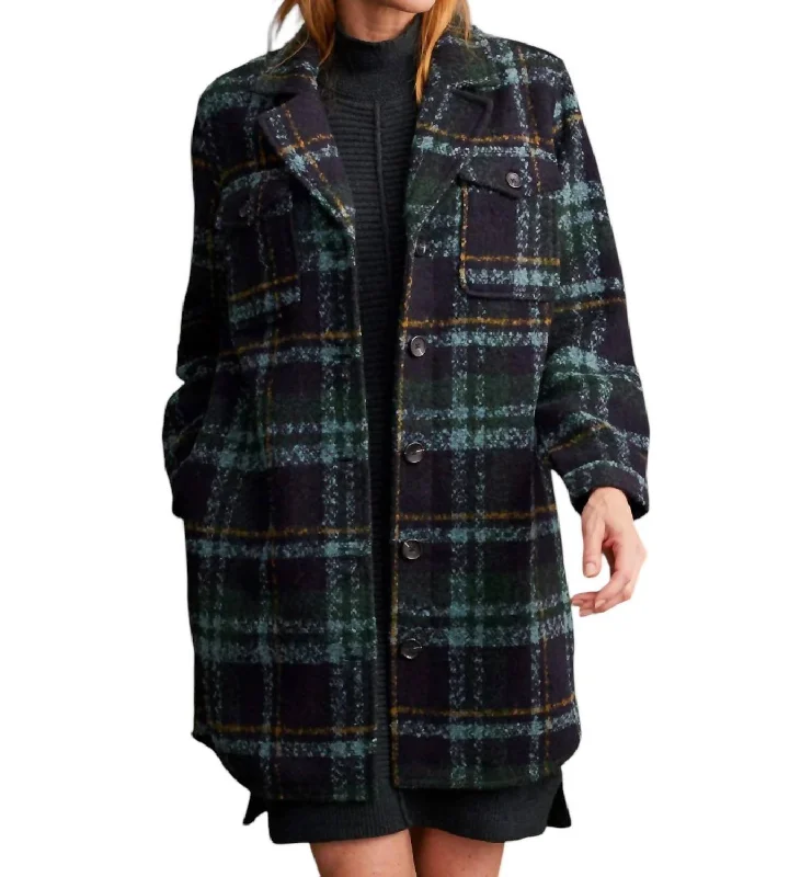 Women's Clothes And Apparel Notch Collar Boucle Plaid Jacket In Black