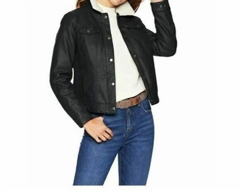 Plus-Size Women's Garments Classic Faux Sherpa Lined Faux Leather Trucker Jacket In Black