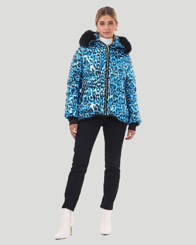 Women's Work Apparel Apres-Ski Jacket with Detachable Toscana Shearling Lamb Hood Trim