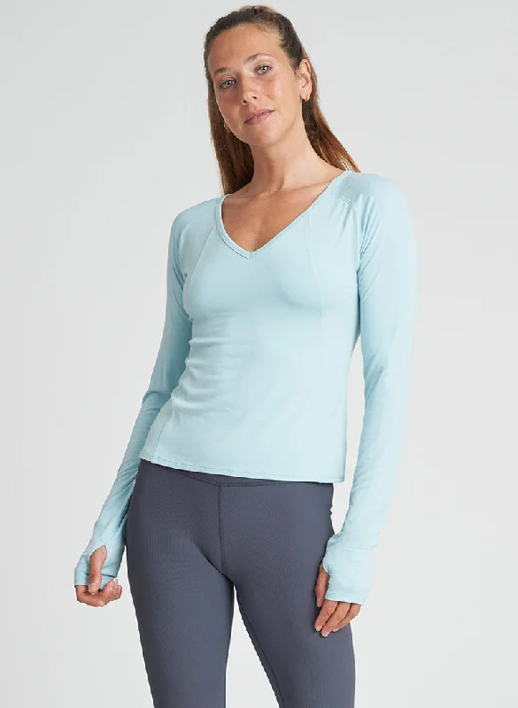 Women's Active Clothing Exposed Seam Long Sleeve