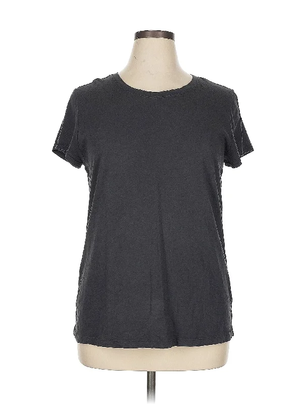 Modern Women's Apparel Short Sleeve T Shirt