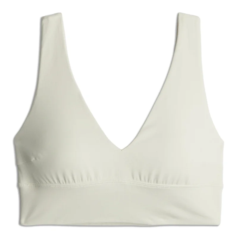 Sustainable Women's Apparel lululemon Align™ V-Neck Bra - Resale